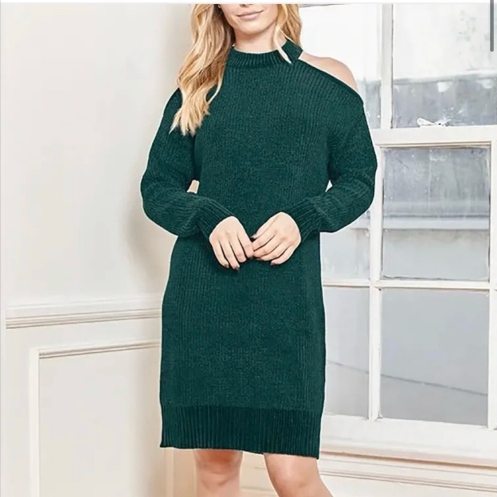 Lulu's Teal Off-Shoulder Maxi Dress